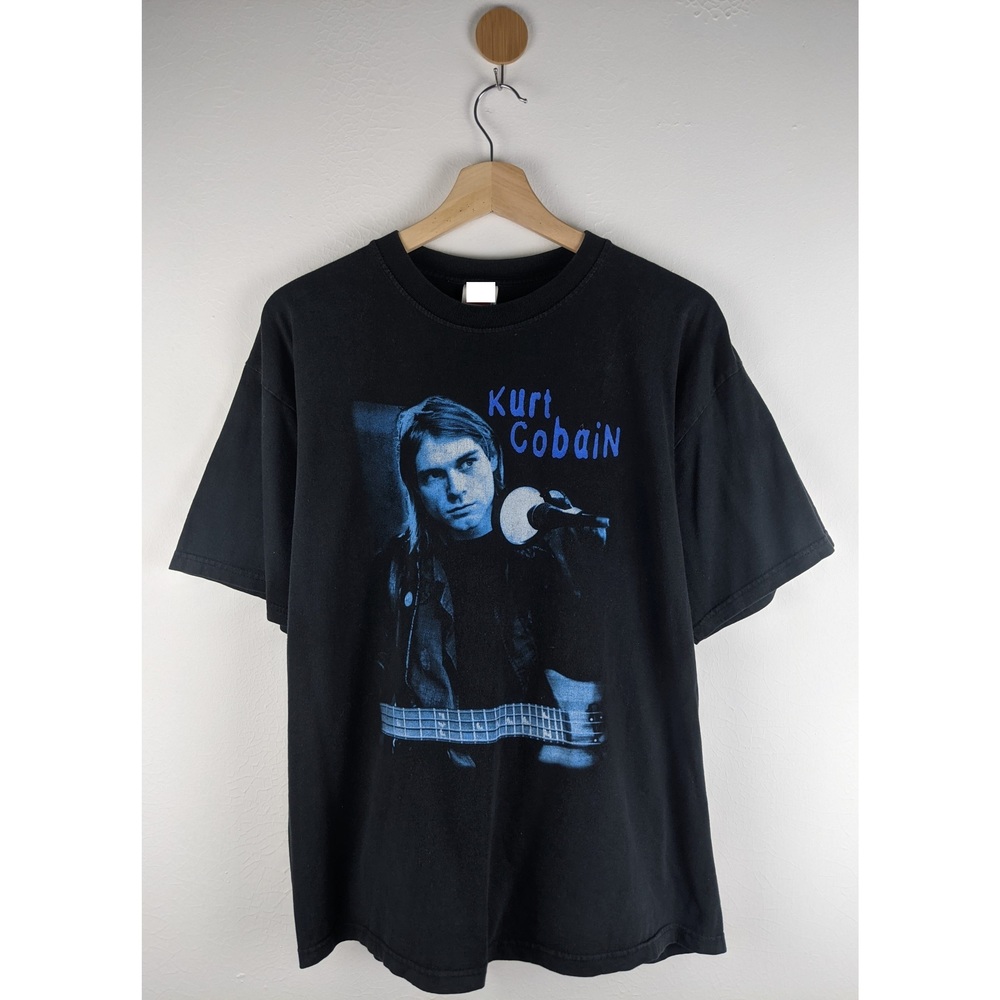 Kurt Cobain Tshirt Grunge, Kurt Cobain Nirvana Shirt Black
